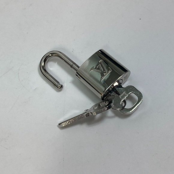 LOUIS VUITTON Damier Cobalt Messenger Greenwich Crossbody Shoulder Bag - Picture 5 of 16